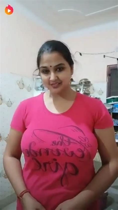 Tamil aunty Boobs and Pussy Closeup video